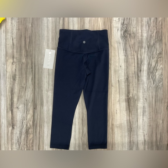NWT Athleta Elation Capri - Picture 2 of 5